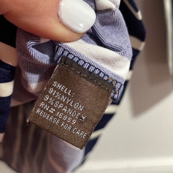 J McLaughlin shirt small striped navy ivory off white 3/4 sleeve - Picture 3 of 3